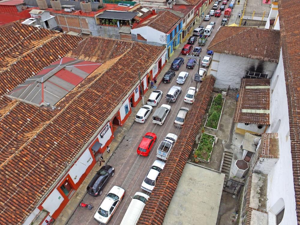 Hotel San Luis ซานกริสโตบัล เด ลาสกาซาส ภายนอก รูปภาพ