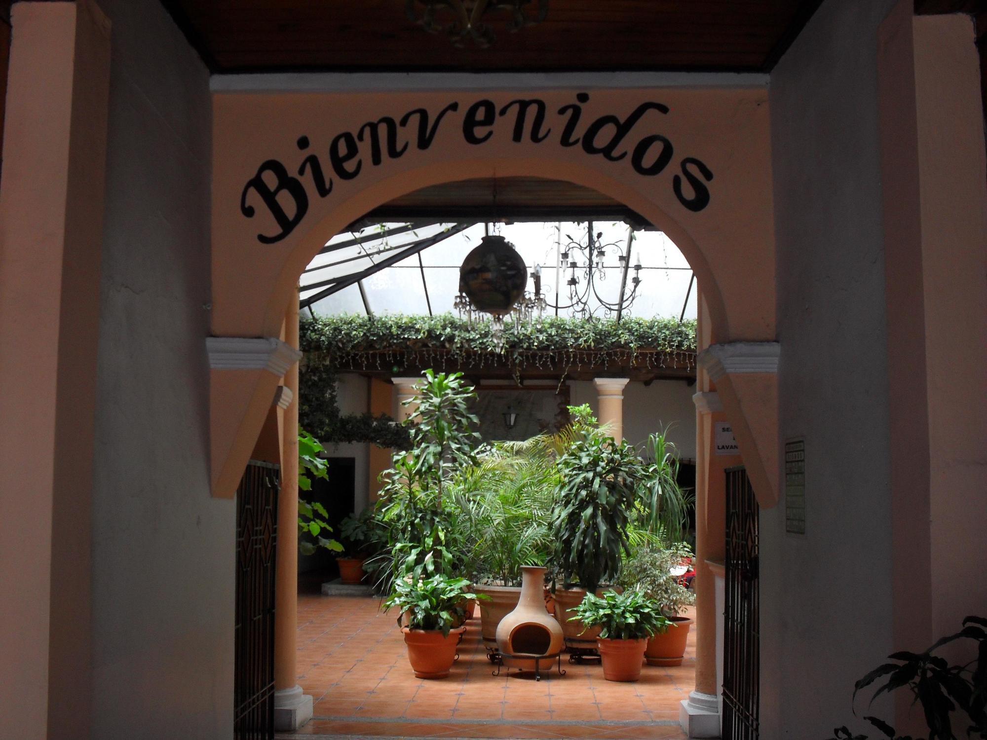 Hotel San Luis ซานกริสโตบัล เด ลาสกาซาส ภายนอก รูปภาพ