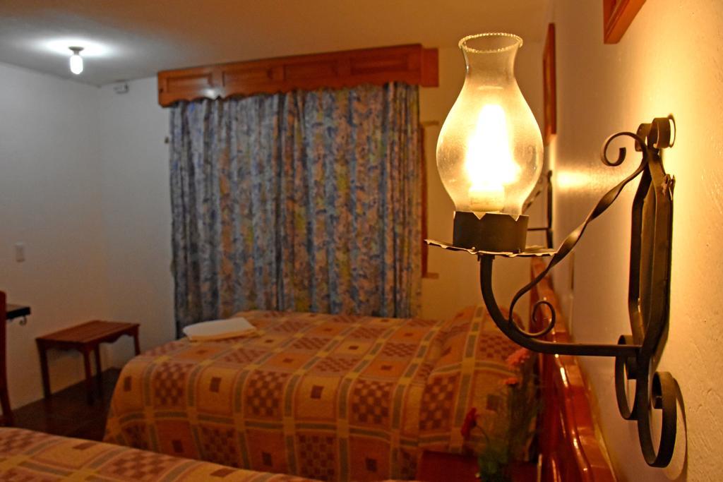 Hotel San Luis ซานกริสโตบัล เด ลาสกาซาส ภายนอก รูปภาพ