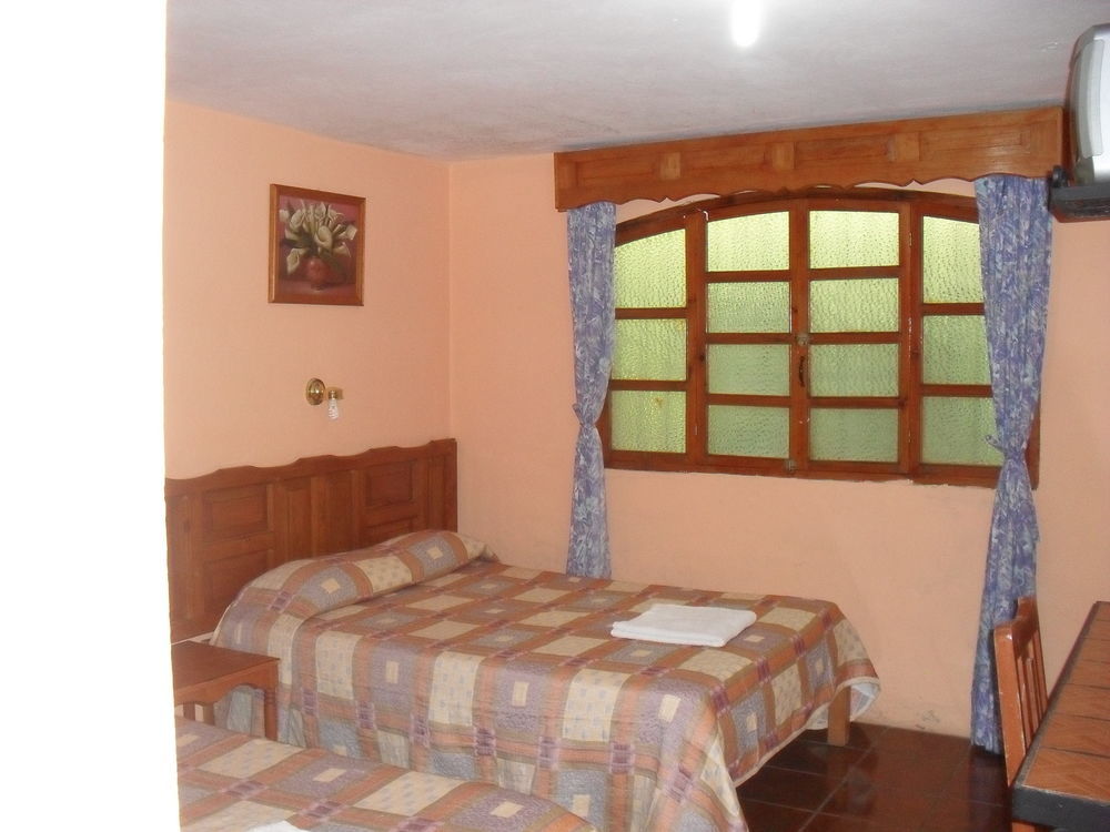 Hotel San Luis ซานกริสโตบัล เด ลาสกาซาส ภายนอก รูปภาพ